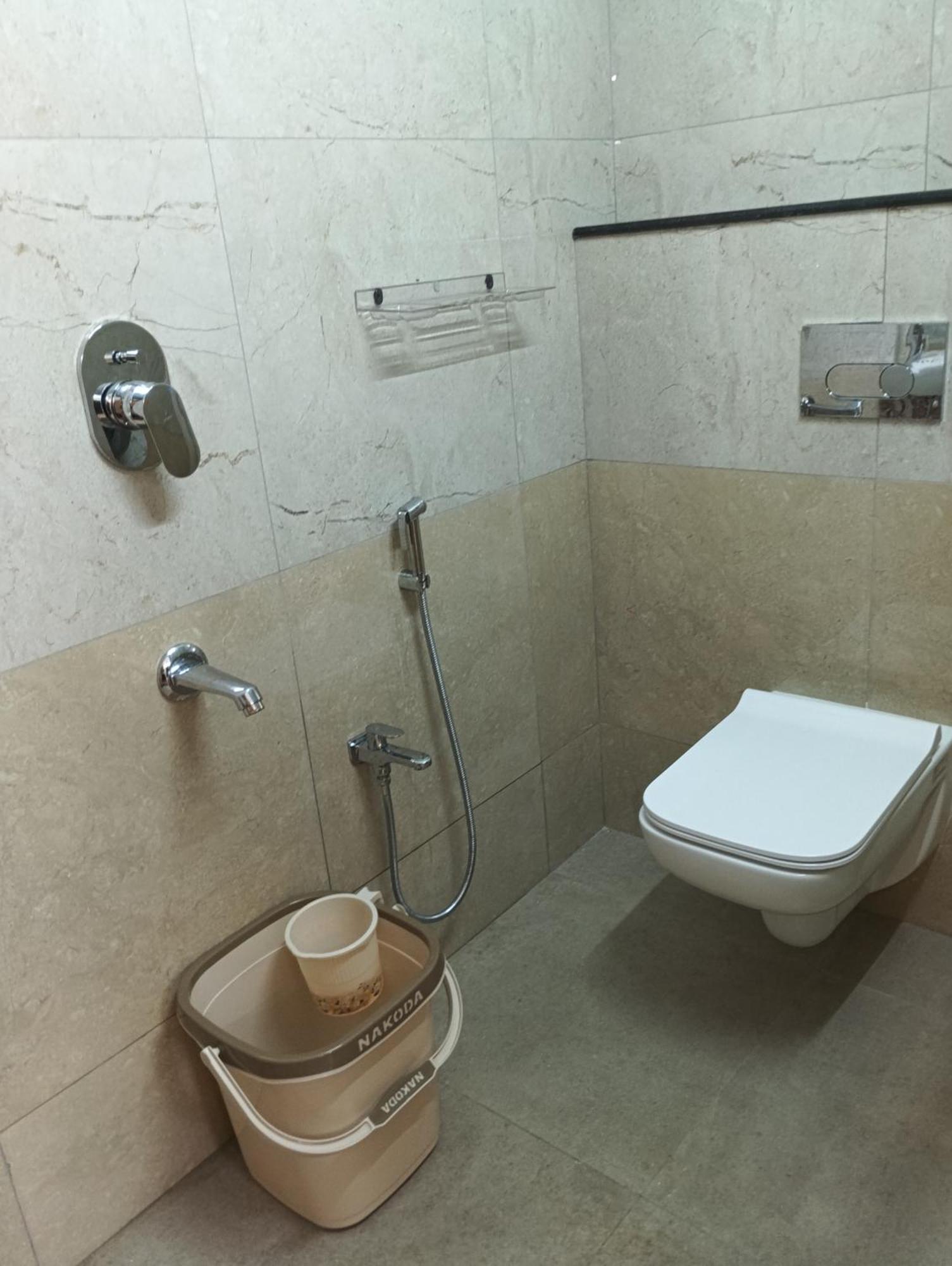 Hotel Malar Park Tiruvannāmalai Zimmer foto
